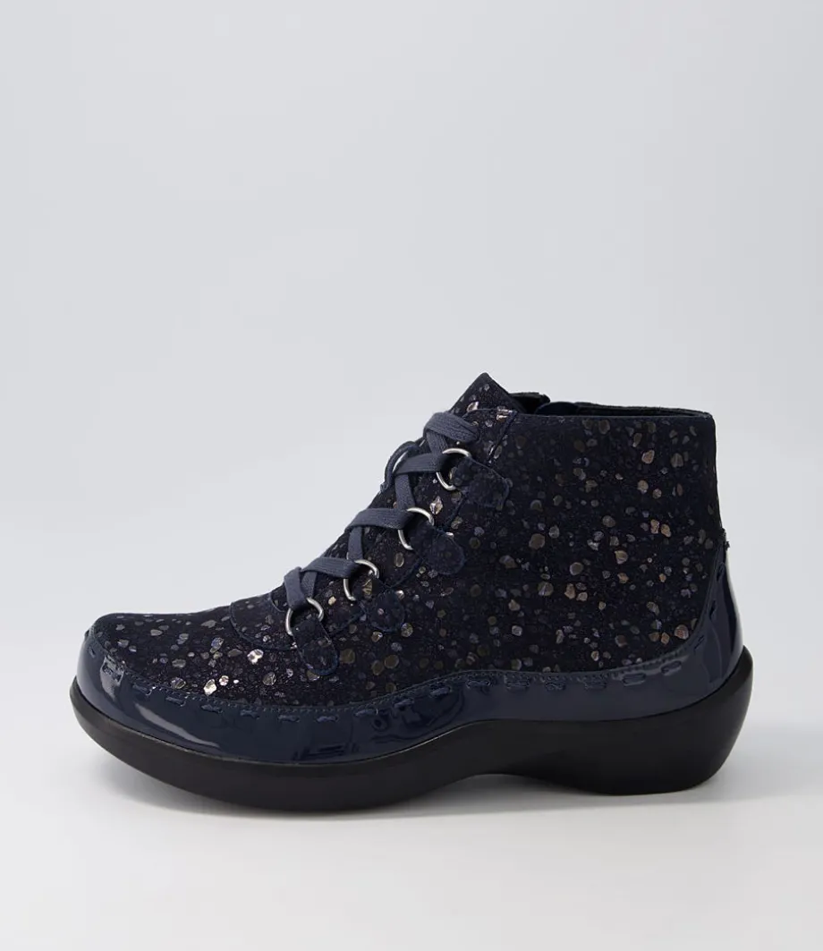 Alexia Xw Navy Patent Suede Lace Up Boots<ZIERA Online