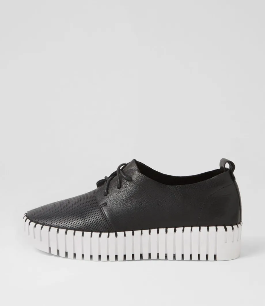 Batu Black White Leather Sneakers<DJANGO & JULIETTE Fashion