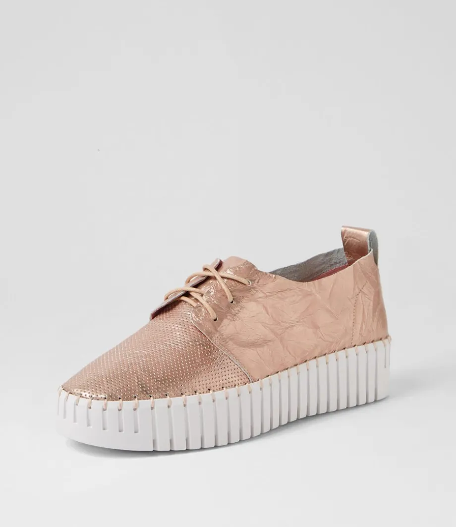 Batu Pink Shine Leather Sneakers<DJANGO & JULIETTE Shop