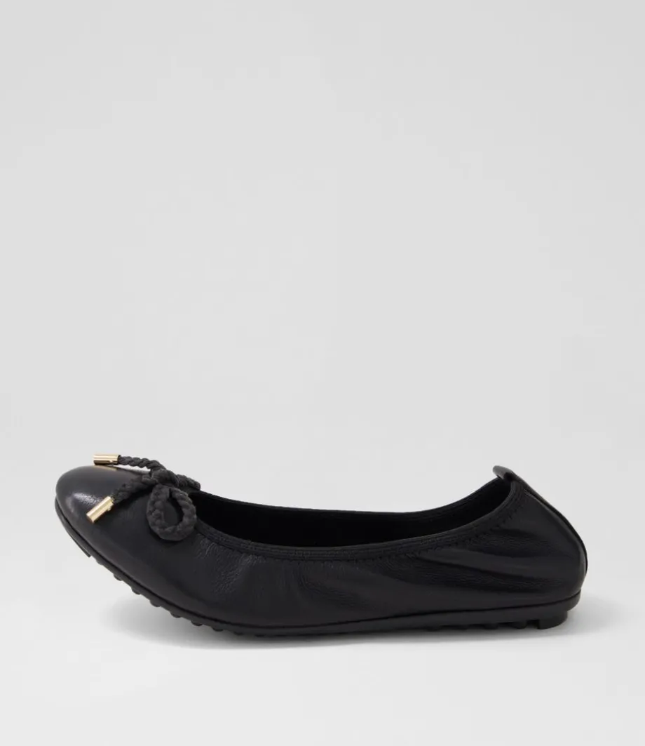 Beyond Black Leather Ballet Flats<DJANGO & JULIETTE Online