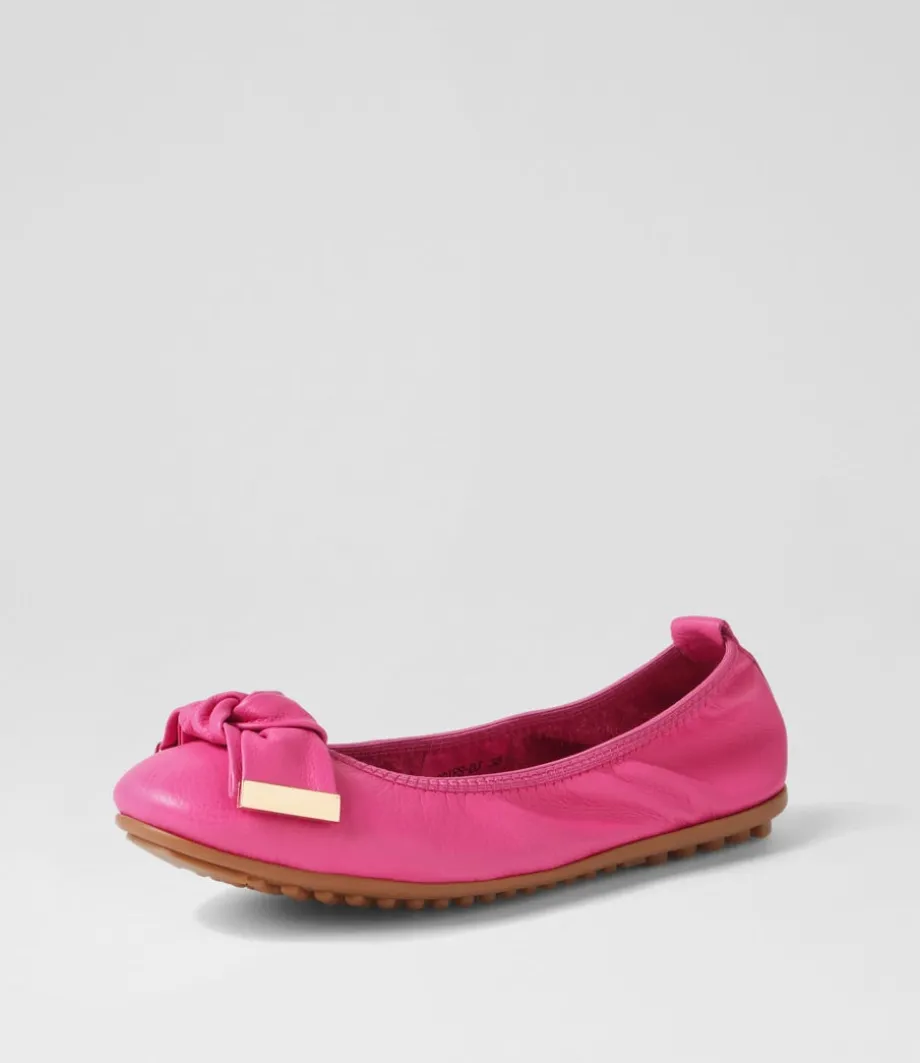 Biddies Fuchsia Leather Flat Shoes<DJANGO & JULIETTE Store