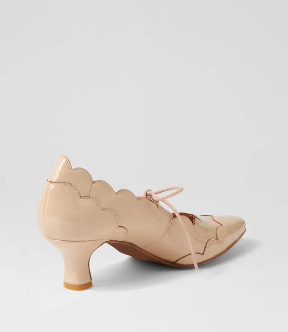 caddie_latte_patent_leather_mary_jane_heels_2.webp Caddie Latte Patent Leather Mary Jane Heels<DJANGO & JULIETTE Fashion