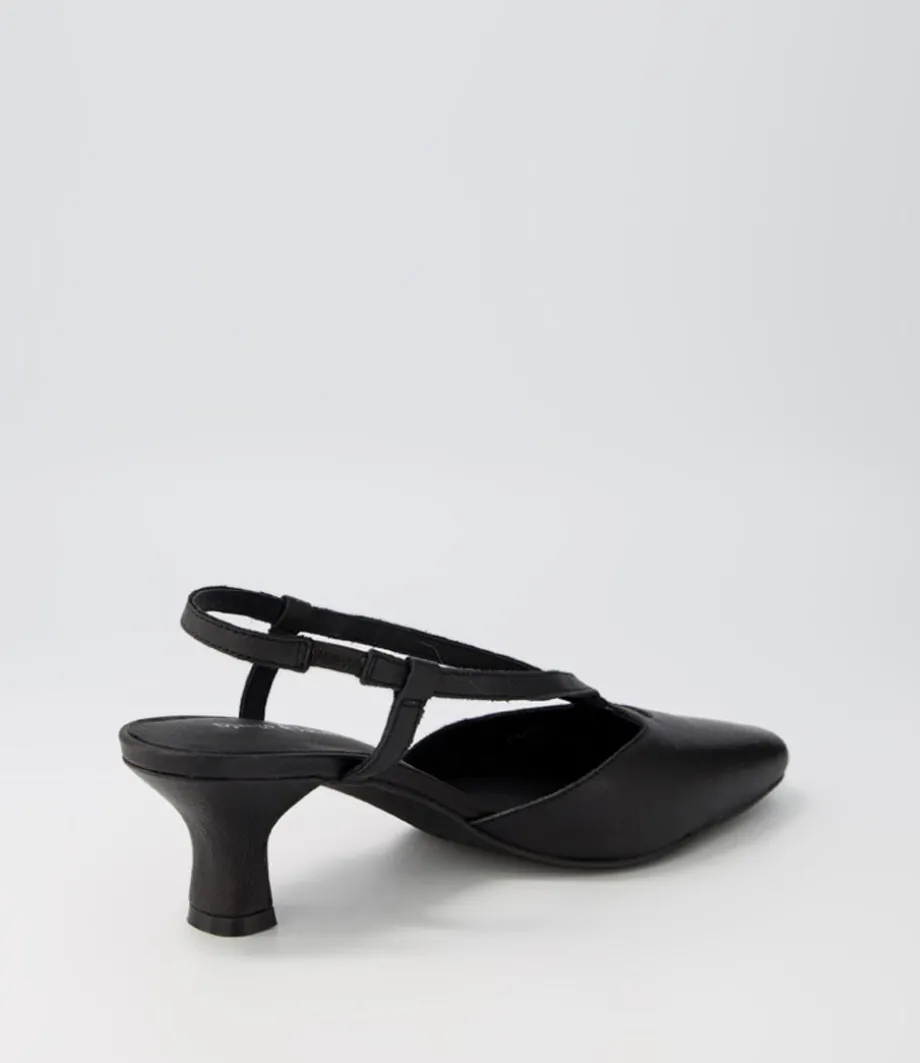 cadman_black_leather_heels_2.webp Cadman Black Leather Heels<DJANGO & JULIETTE Outlet