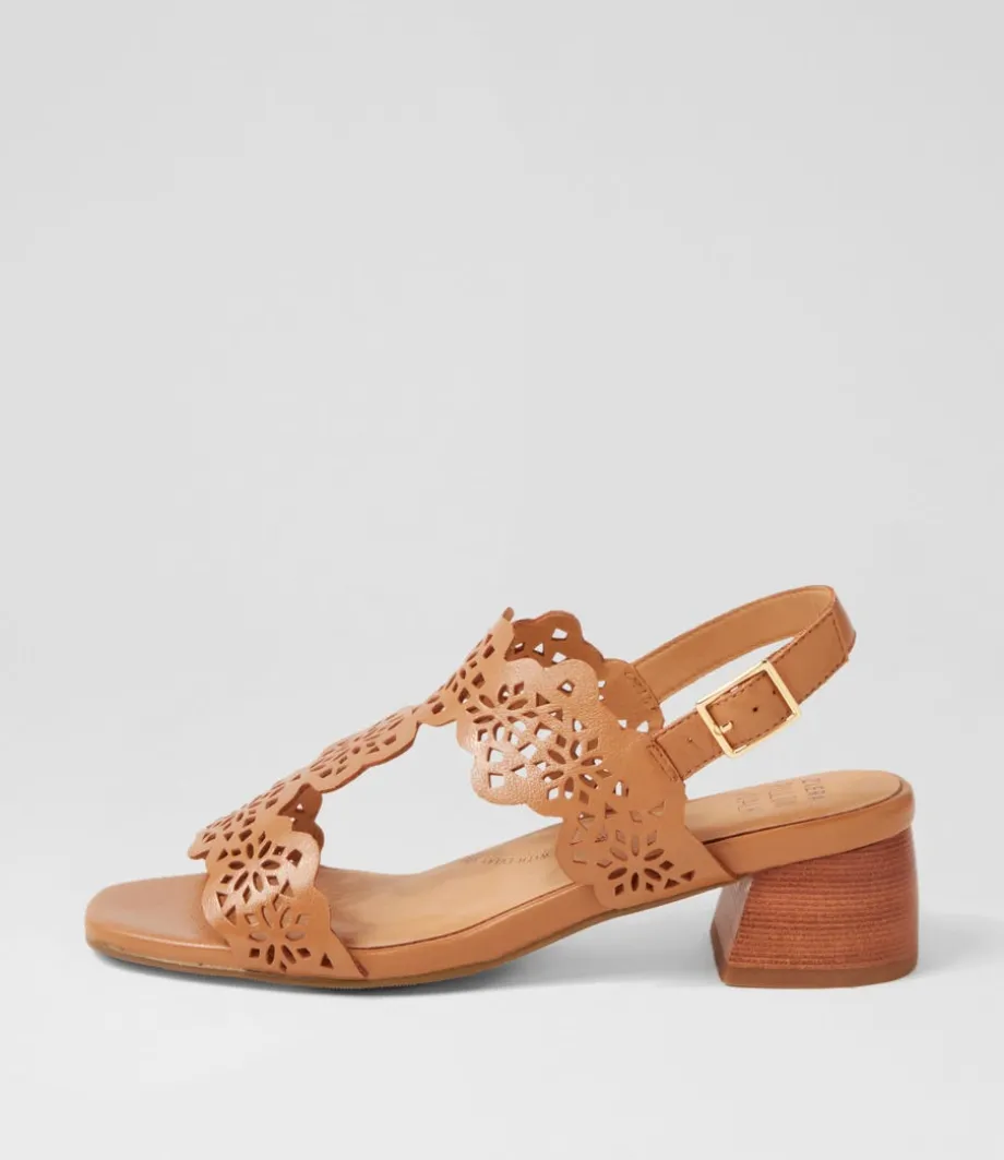 Coachy W Tan Leather Sandals<ZIERA Flash Sale