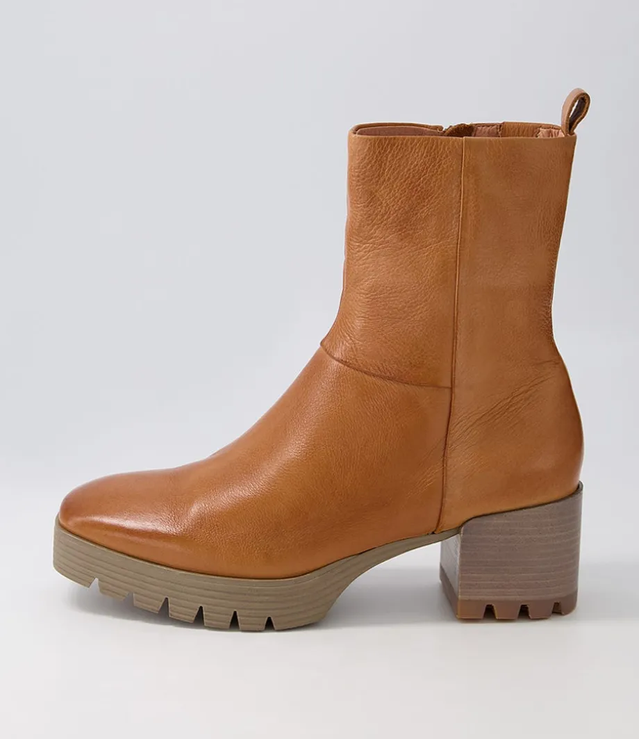 Dippy Tan Leather Ankle Boots<DJANGO & JULIETTE Discount
