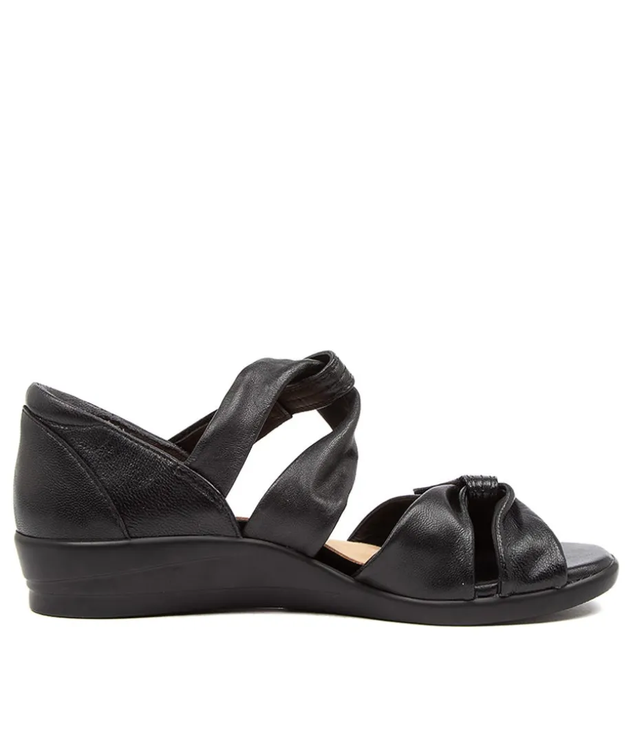 doxie_w_black_leather_2.webp Doxie W Black Leather<ZIERA Flash Sale