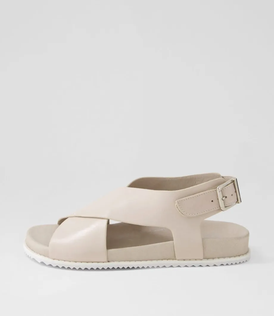 Hanako W Almond Leather Sandals<ZIERA Outlet
