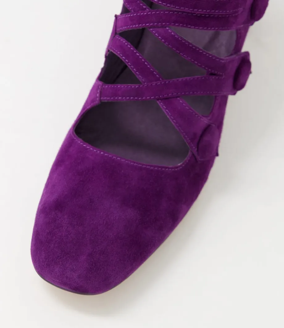 hannon_purple_suede_heels_3.webp Hannon Purple Suede Heels<DJANGO & JULIETTE Online