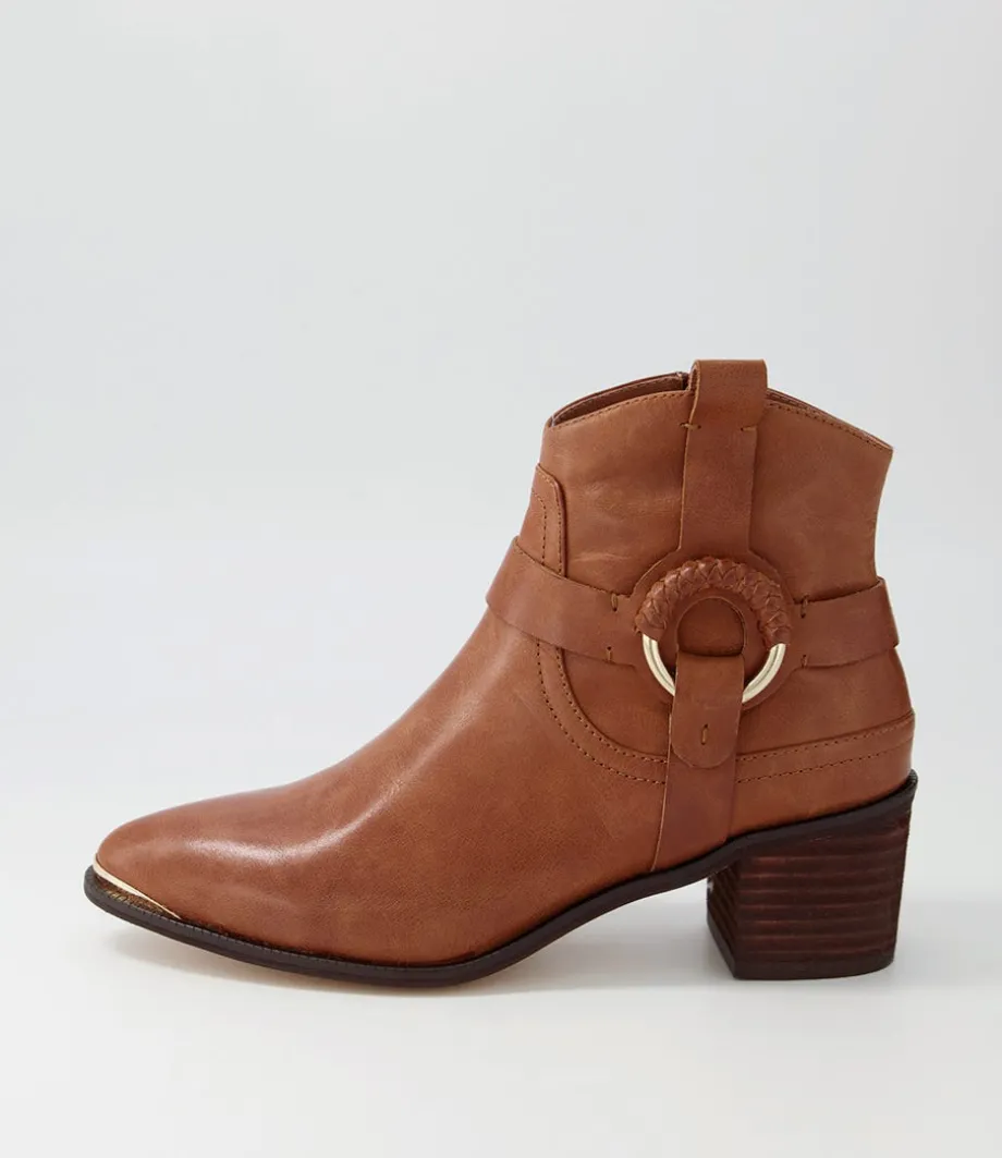 Hoyo Cognac Leather Ankle Boots<DJANGO & JULIETTE Store