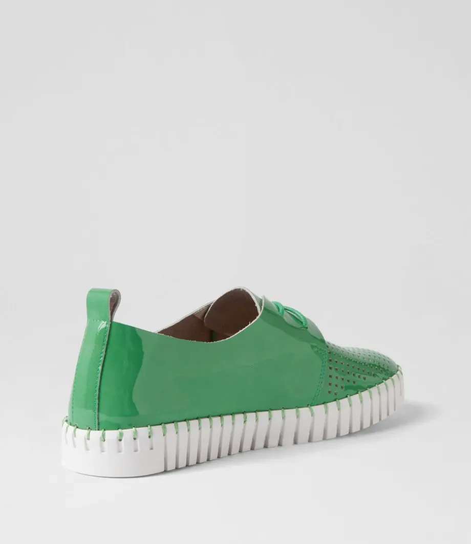 huston_emerald_white_patent_leather_sneakers_2.webp Huston Emerald White Patent Leather Sneakers<DJANGO & JULIETTE Flash Sale