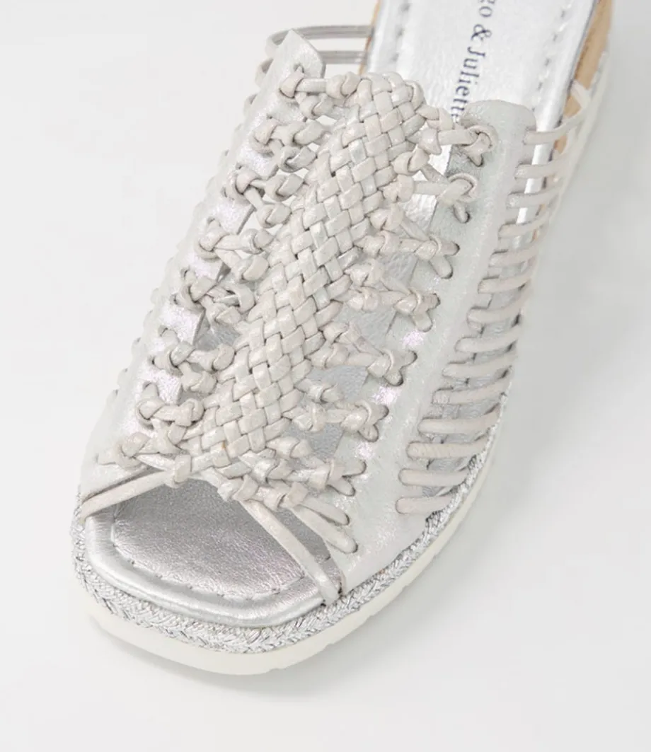 ianto_silver_scratch_leather_espadrilles_3.webp Ianto Silver Scratch Leather Espadrilles<DJANGO & JULIETTE Shop