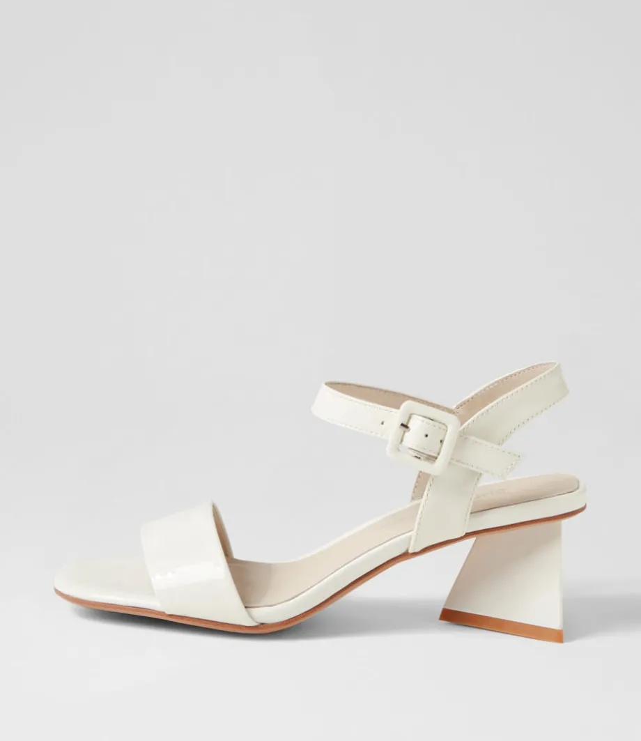 Incha Ivory Patent Leather Sandals<DJANGO & JULIETTE Shop
