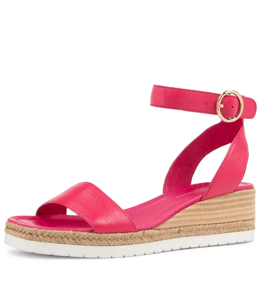 irish_bright_pink_leather_sandals_1.webp Irish Bright Pink Leather Sandals<DJANGO & JULIETTE Online