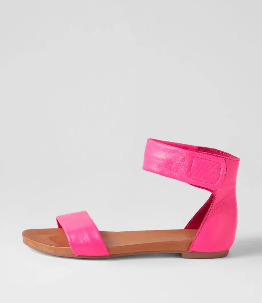 Juzz Hot Pink Leather Sandals<DJANGO & JULIETTE Clearance