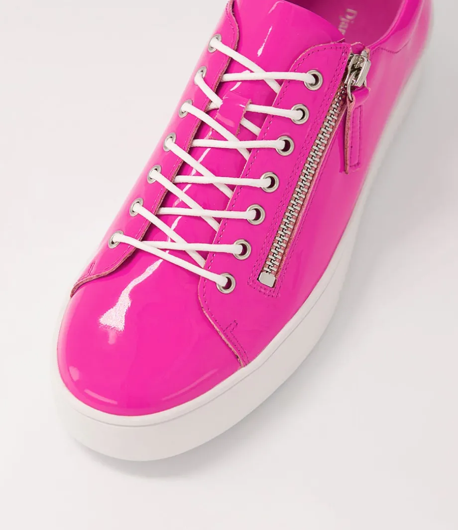 laila_hot_pink_patent_leather_sneakers_ws_3.webp Laila Hot Pink Patent Leather Sneakers Ws<DJANGO & JULIETTE Outlet