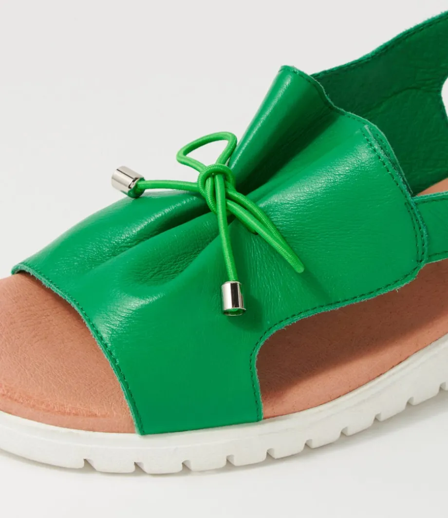 malika_bright_emerald_white_leather_sandals_4.webp Malika Bright Emerald White Leather Sandals<DJANGO & JULIETTE Shop