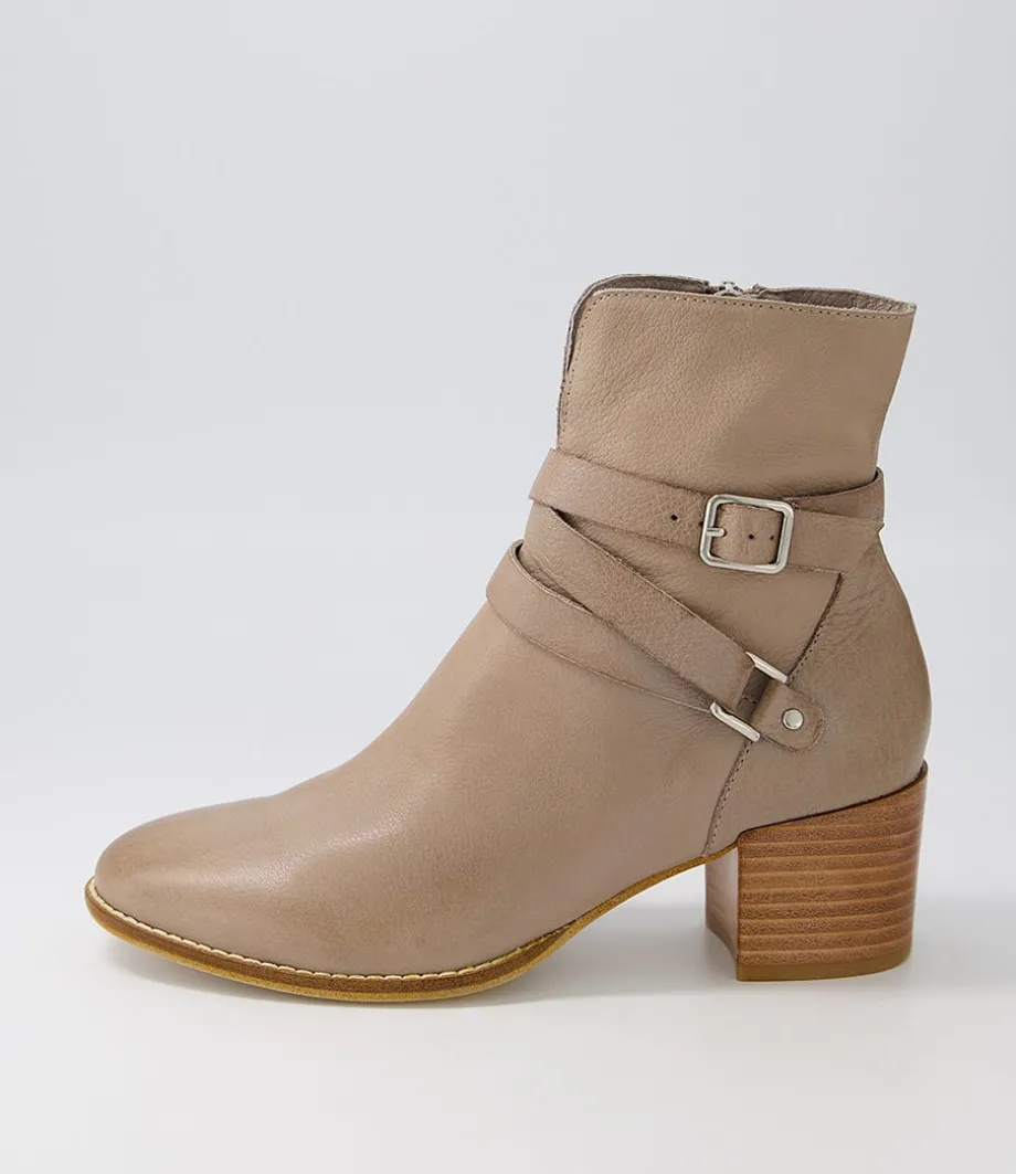 Melvine Taupe Leather Ankle Boots<DJANGO & JULIETTE Hot