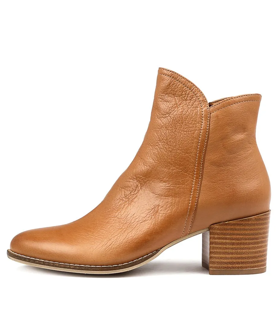 Mockas Dk Tan Leather<DJANGO & JULIETTE Fashion