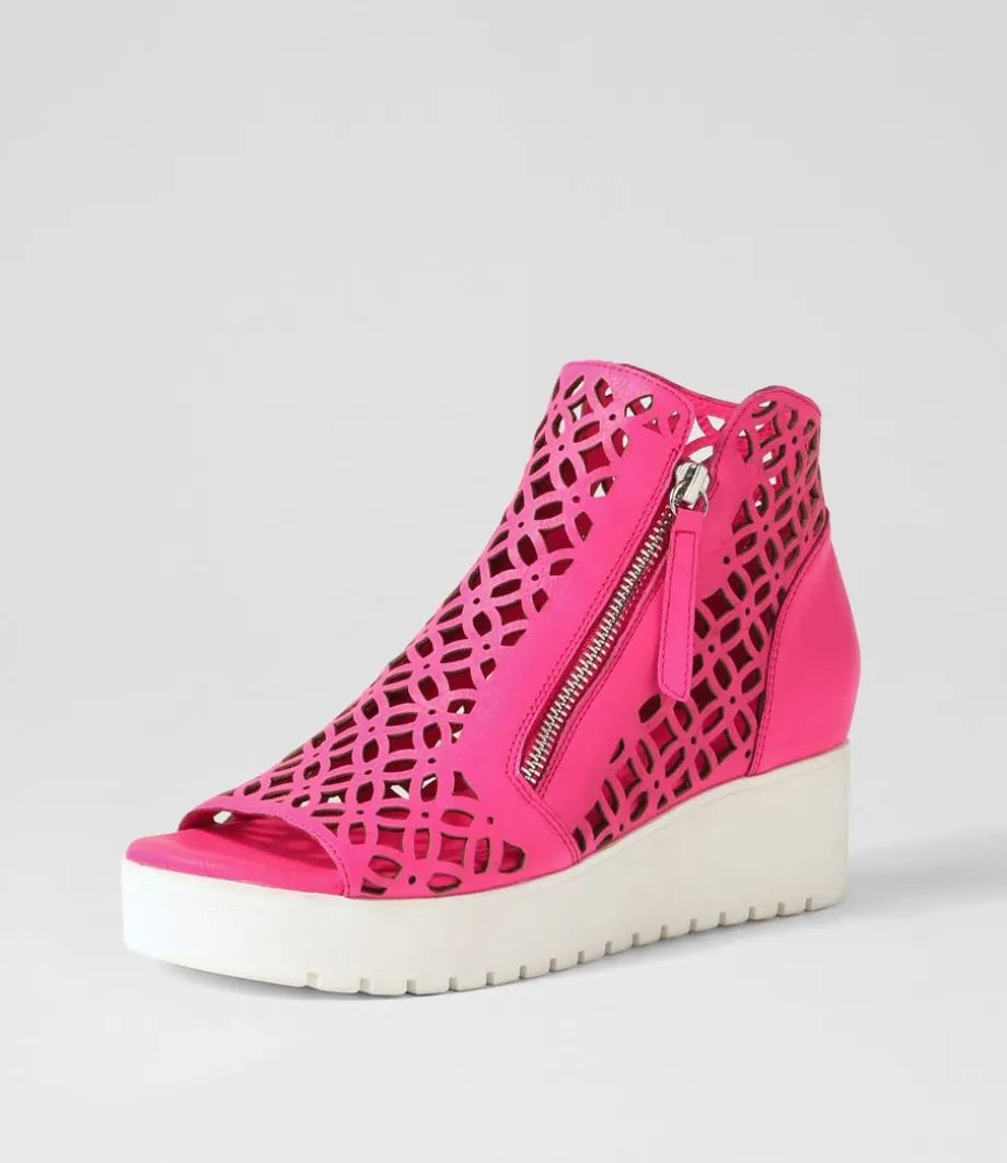 Olizzi Hot Pink White Leather Sandals<DJANGO & JULIETTE Cheap