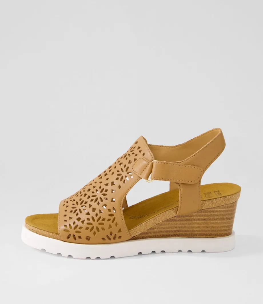 Perynn W Tan Leather Sandals<ZIERA Sale