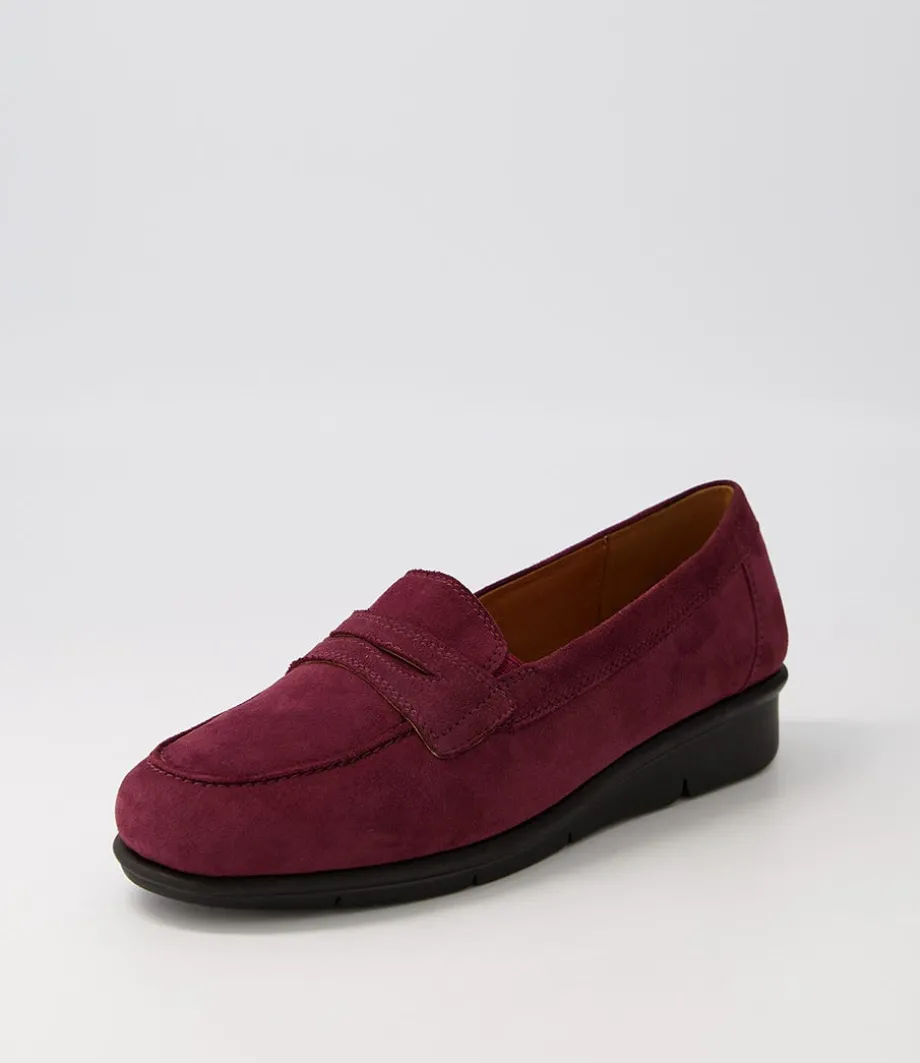 Punis Wine Suede Loafers<SUPERSOFT Discount