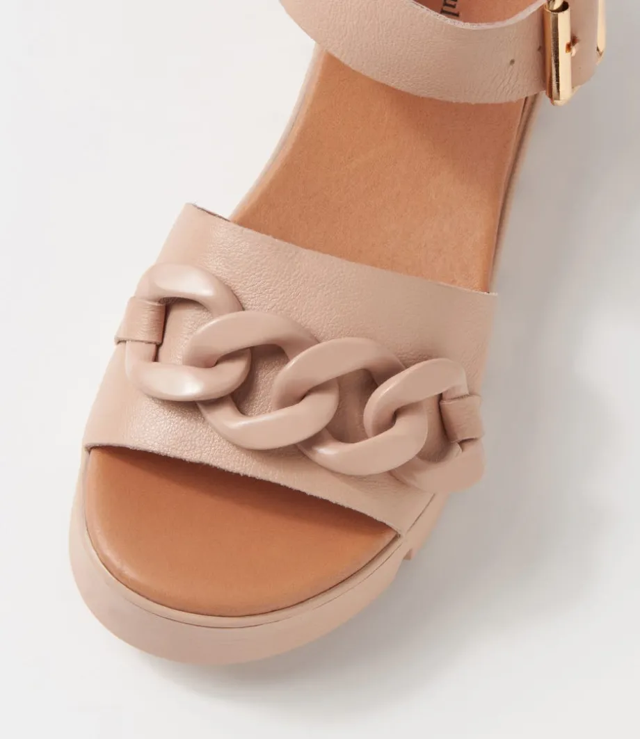 racassy_cafe_brush_leather_sandals_3.webp Racassy Cafe Brush Leather Sandals<DJANGO & JULIETTE Clearance