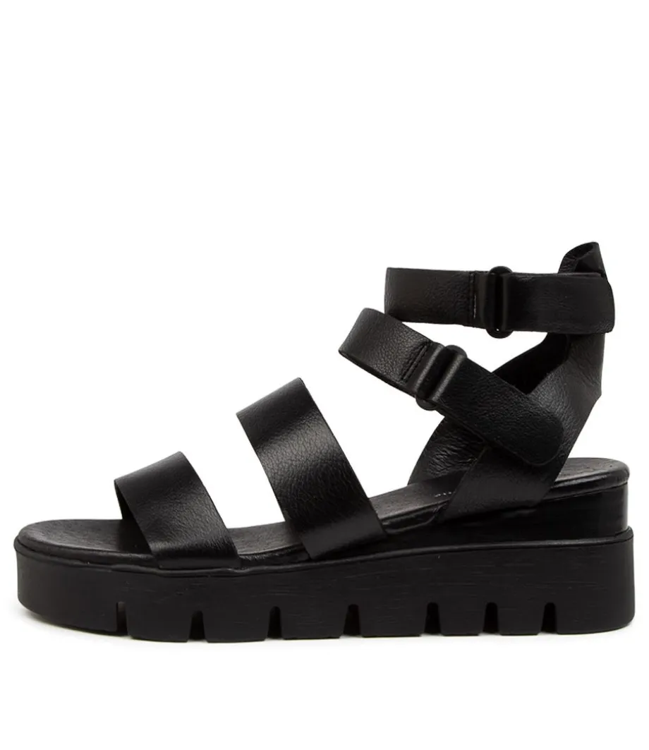 Rhean Black-Black Leather<DJANGO & JULIETTE New