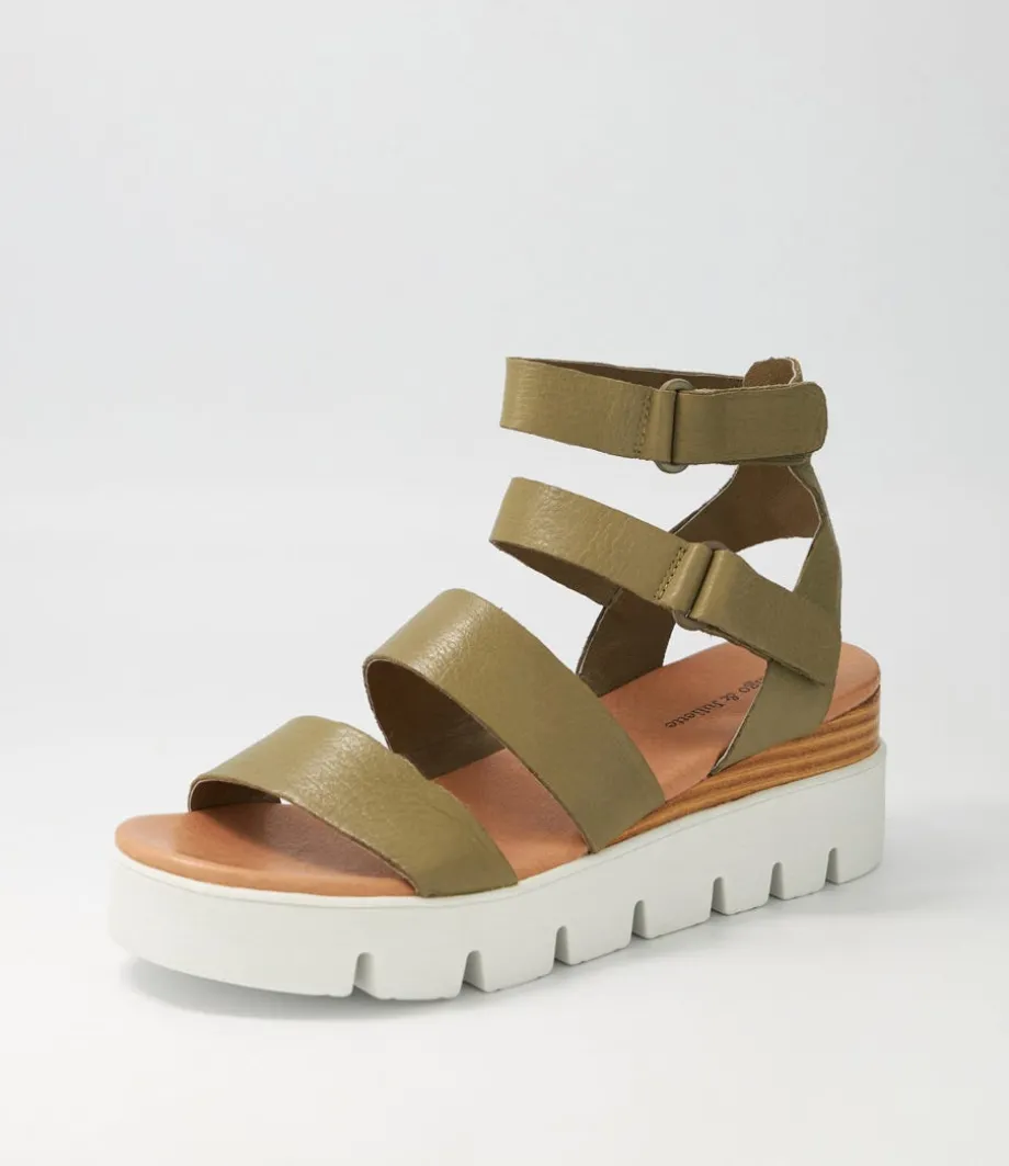Rhean Khaki Leather Sandals<DJANGO & JULIETTE Best