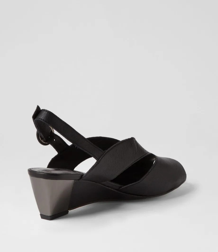 ronney_black_leather_sandals_2.webp Ronney Black Leather Sandals<DJANGO & JULIETTE Best