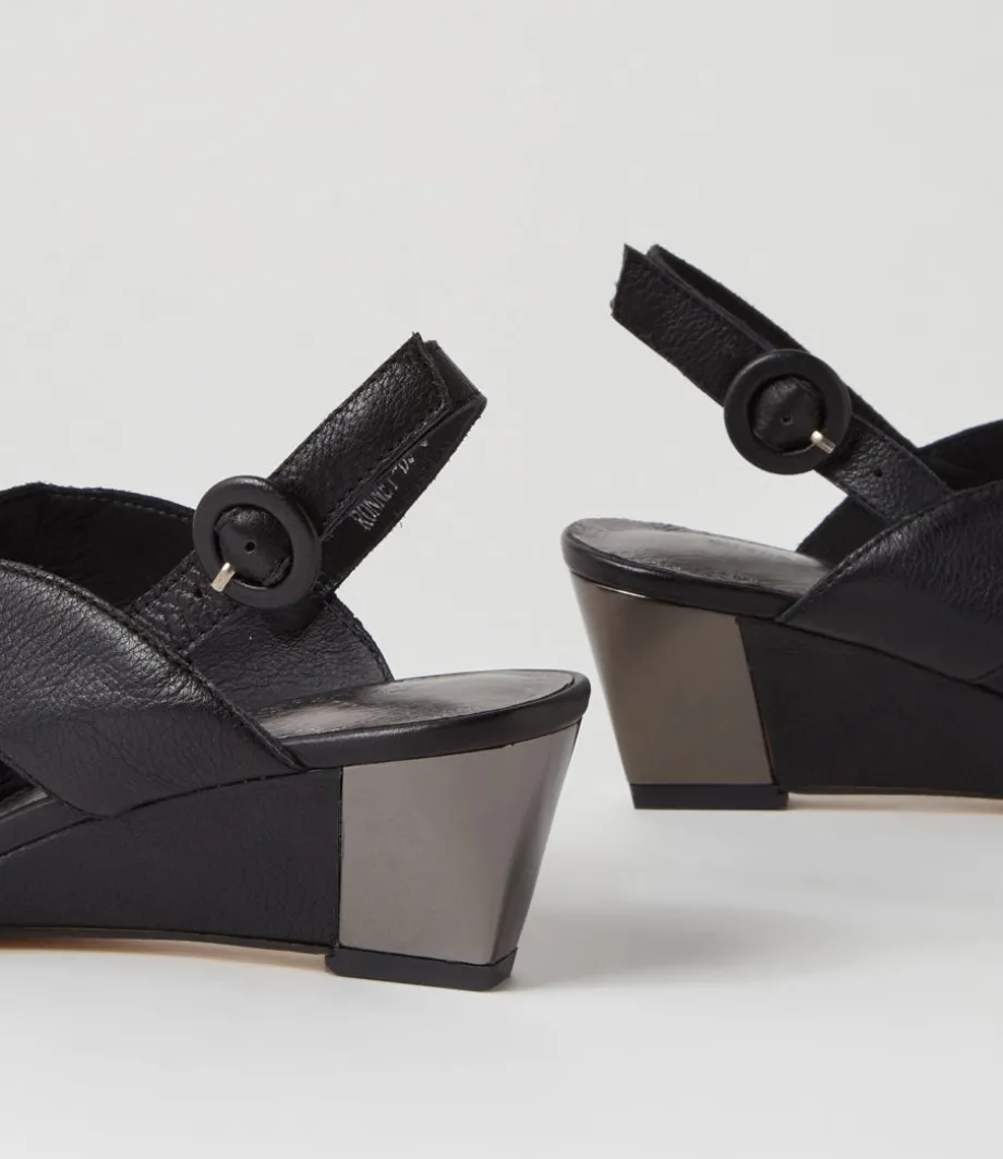 ronney_black_leather_sandals_4.webp Ronney Black Leather Sandals<DJANGO & JULIETTE Best