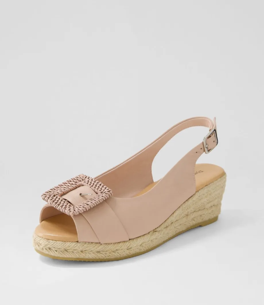 Saloso Rose Leather Buckle Sandals<DJANGO & JULIETTE Best Sale
