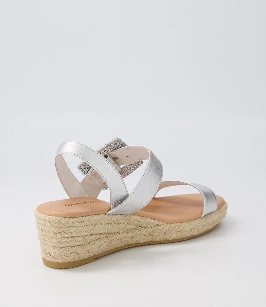 samiya_silver_leather_buckle_espadrilles_2.webp Samiya Silver Leather Buckle Espadrilles<DJANGO & JULIETTE Clearance
