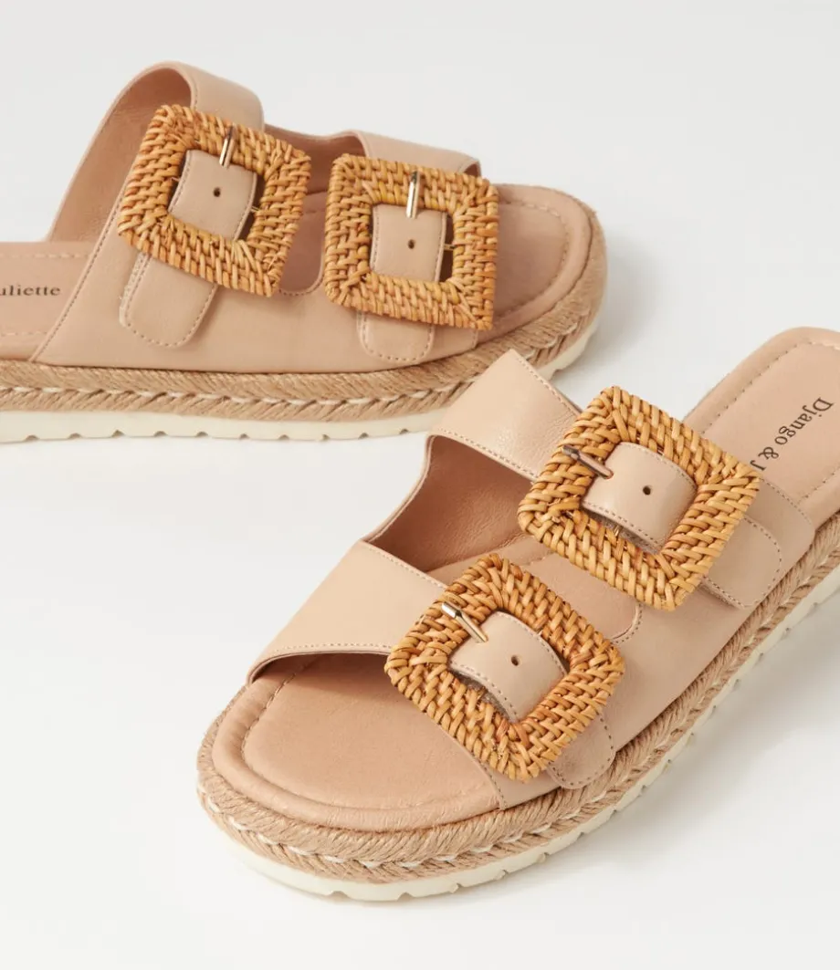 savi_camel_natural_leather_buckle_slides_4.webp Savi Camel Natural Leather Buckle Slides<DJANGO & JULIETTE Store