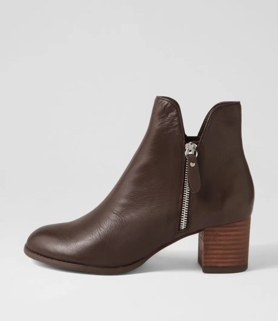 Shiannely Choc Leather Heeled Ankle Boots<DJANGO & JULIETTE Online