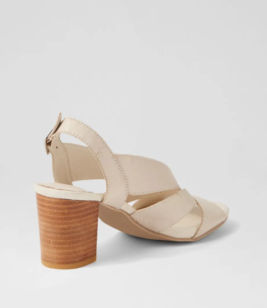 simmie_vanilla_leather_sandals_2.webp Simmie Vanilla Leather Sandals<DJANGO & JULIETTE Shop
