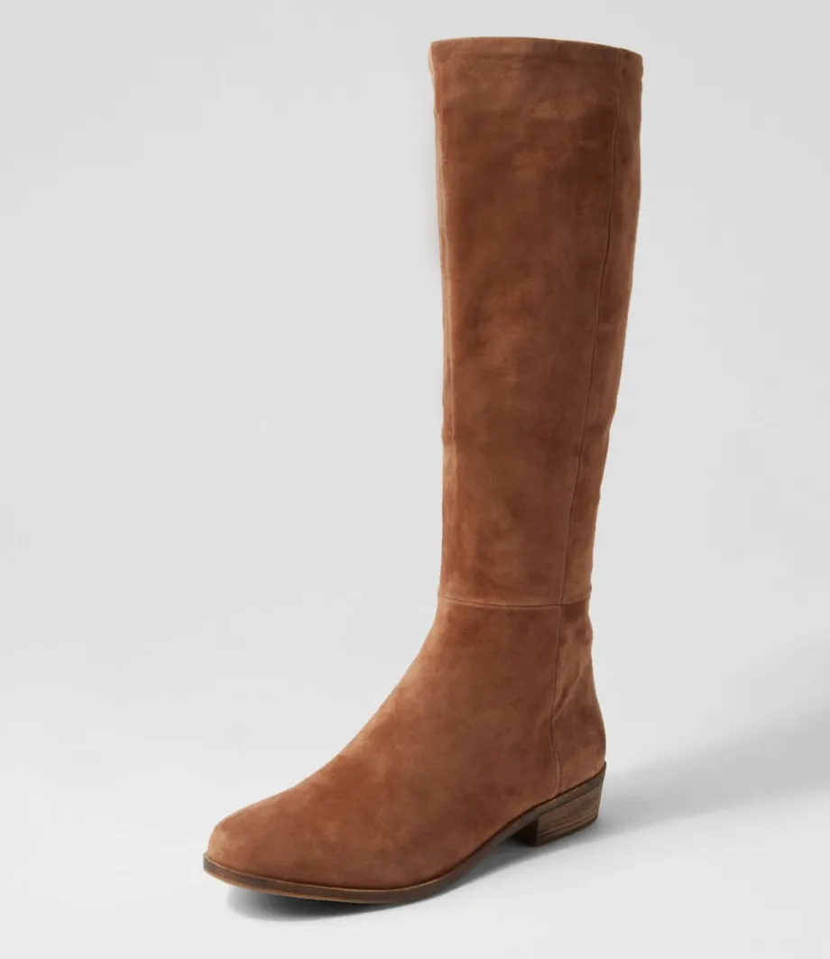 strath_light_choc_suede_knee_high_boots_1.webp Strath Light Choc Suede Knee High Boots<DJANGO & JULIETTE New