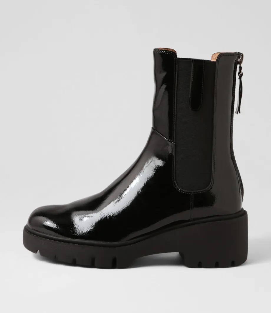 Unita Black Patent Leather Chelsea Boots<DJANGO & JULIETTE Sale