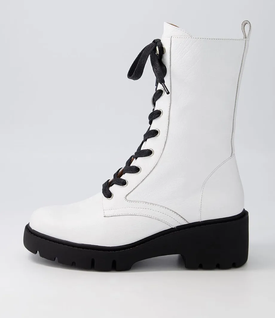 Ustern White Black Leather Calf Boots<DJANGO & JULIETTE Outlet