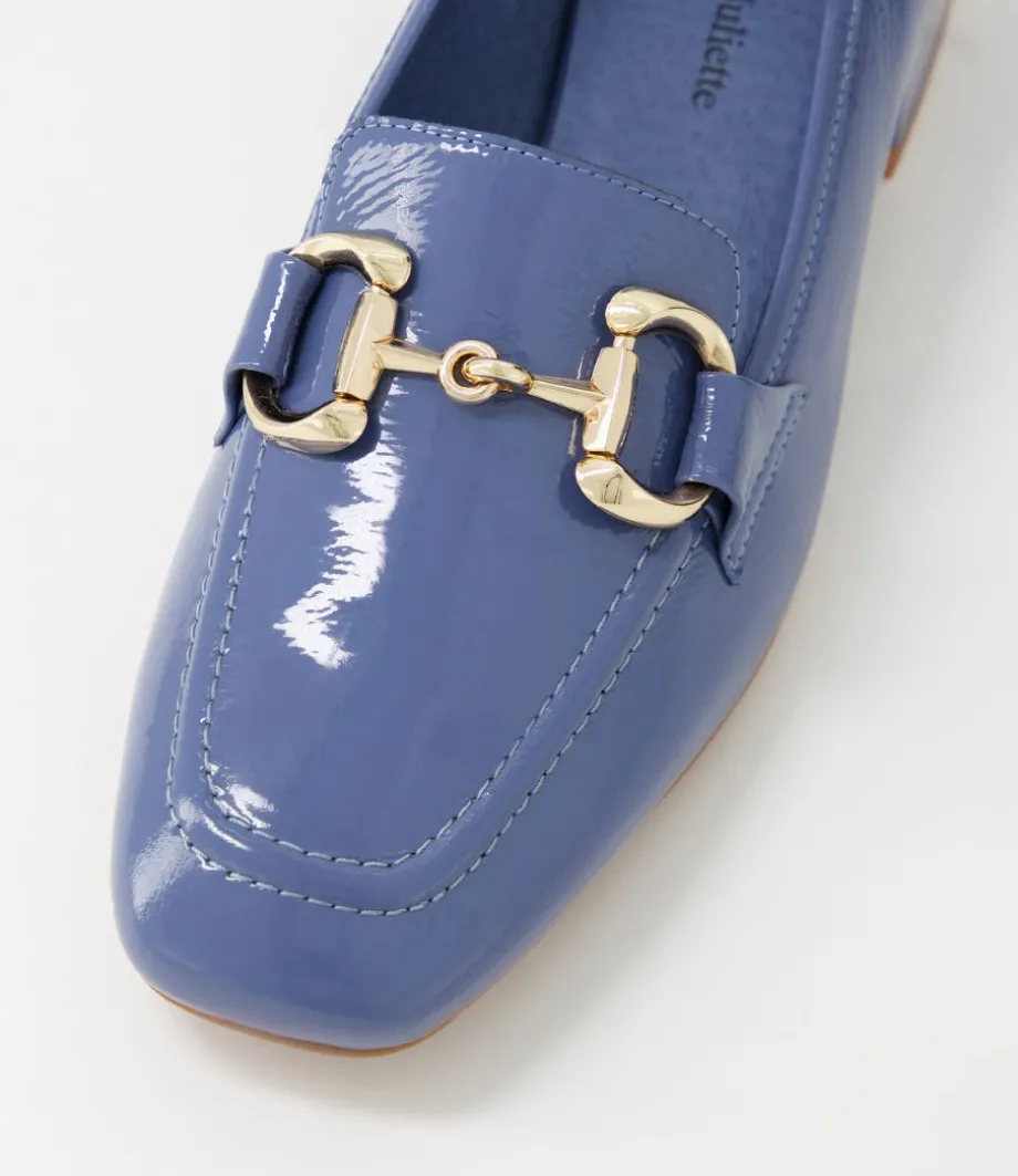 velam_cornflower_patent_leather_heels_3.webp Velam Cornflower Patent Leather Heels<DJANGO & JULIETTE Sale