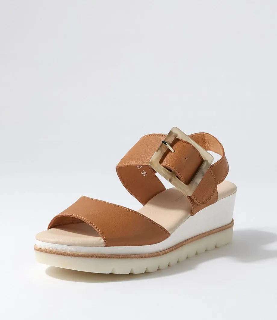 Wacie Dark Tan Leather Sandals<DJANGO & JULIETTE Clearance