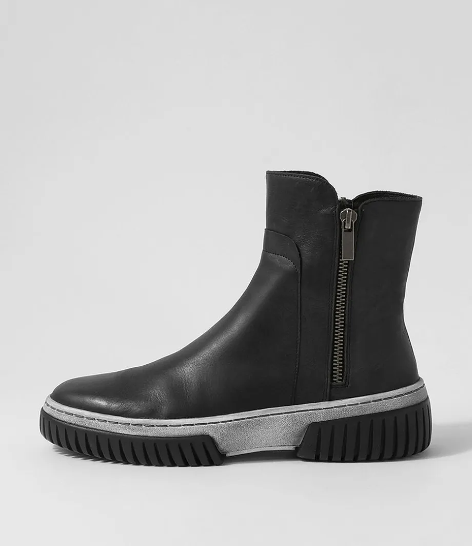 Yeliza Black White Leather Ankle Boots<DJANGO & JULIETTE Hot