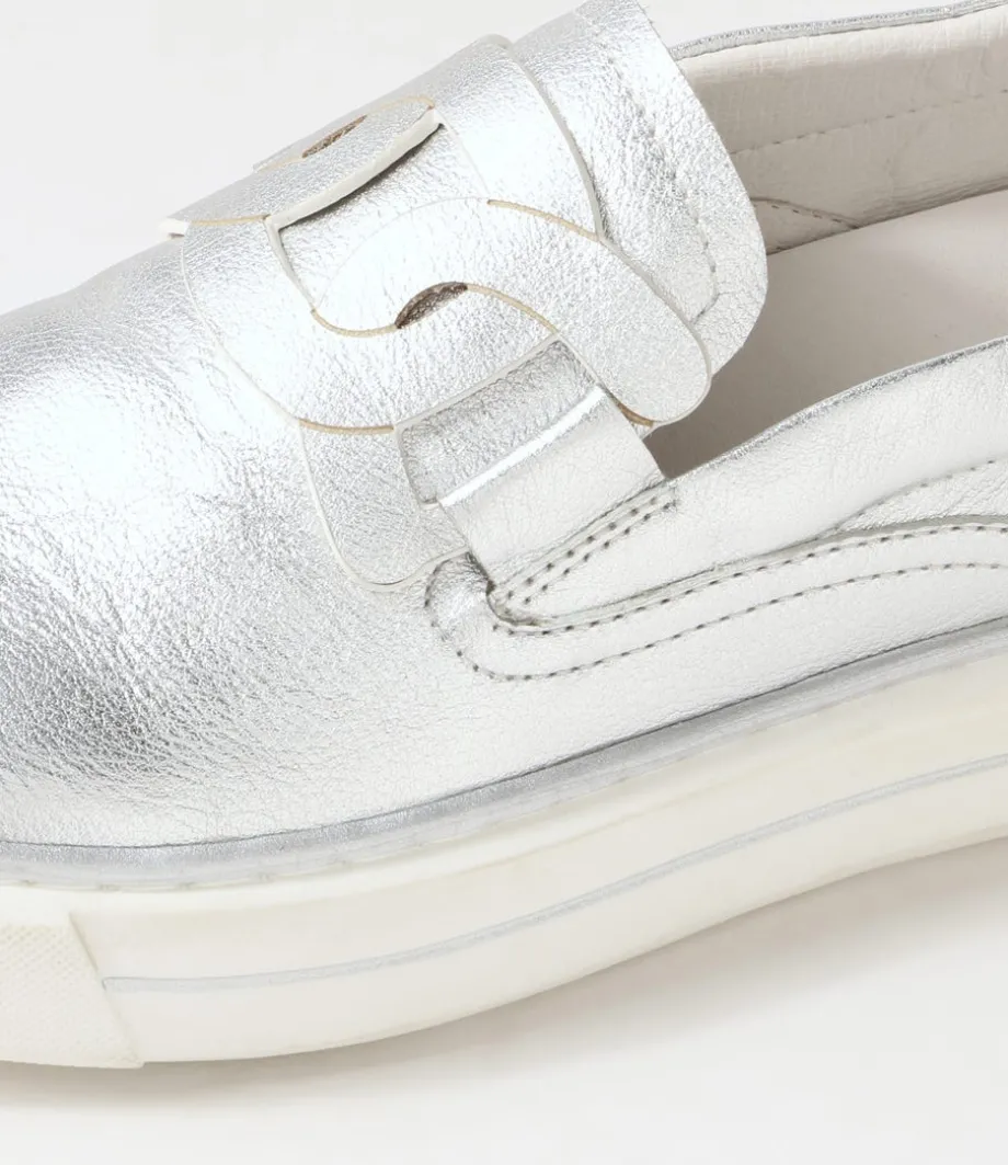 yinnit_silver_white_leather_sneakers_4.webp Yinnit Silver White Leather Sneakers<DJANGO & JULIETTE Shop